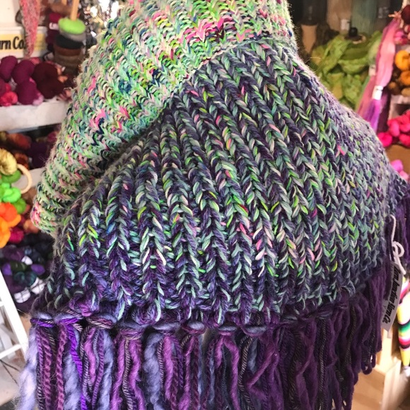 Boho Blue Poncho - Picture 8 of 10